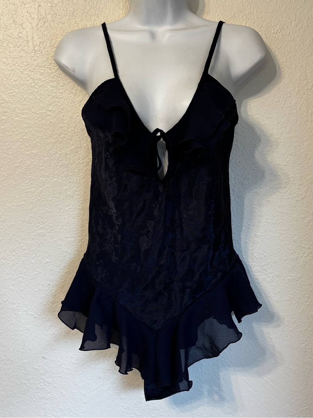 Vintage Feather Bed Jacquard Ruffle Teddy Small